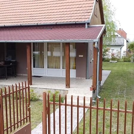 Vadszolo Apartman Balatonmáriafürdő Exterior foto